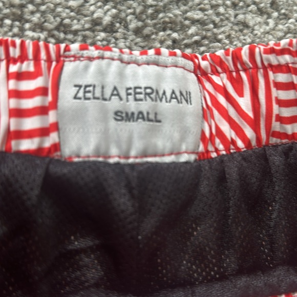 Zella Fermani red/white reflective shorts size small (M) - Picture 2 of 4